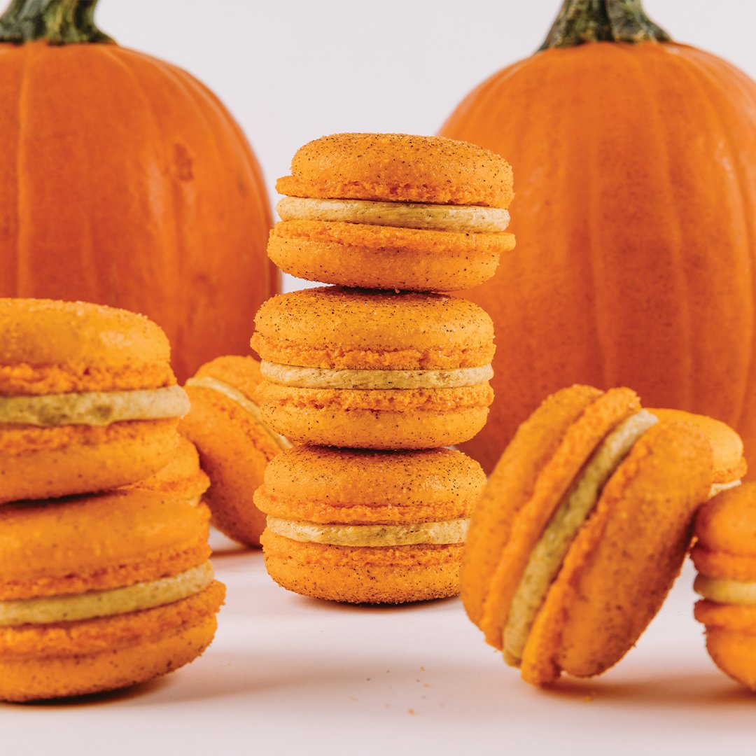 AmeliesBakery's tweet photo. Pumped up for some Pumpkin! 🎃

Grab pumpkin treats + sips for a limited time @ your local bakery! 

PUMPKIN CHAI LATTE • PUMPKIN MACARON • SPICED PUMPKIN TART https://t.co/TTXWhPzBHo
