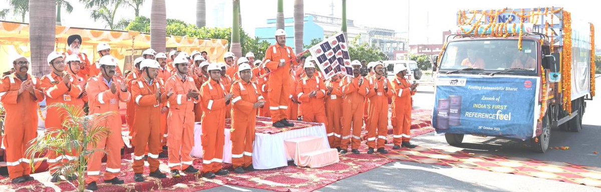 IndianOil’s PRPC is proud to launch India’s first Diesel BS-VI Reference Fuel (B7), to be used for validation of new engines. A leap towards Atamnirbhar Bharat 🇮🇳.
<a href="/ChairmanIOCL/">ChairmanIOC</a> 
<a href="/DirR_iocl/">Director (Refineries), IndianOil</a>
<a href="/IOCRHQ/">Refineries Division of IndianOil</a>