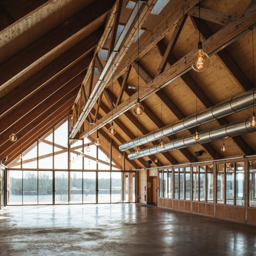 Boiscom's tweet photo. // #Inspiration bois ⭐\\

Aujourd'hui direction la ville de Nantes pour découvrir la brasserie artisanale Little Atlantique Brewery. 🍺 
Réhabilitation d'une ancienne huilerie en bois (livraison en 2019) 

©David Gallard https://t.co/57iASBPb4O