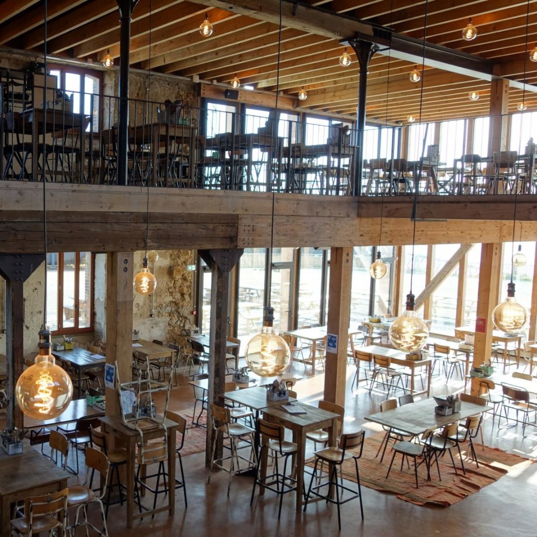 Boiscom's tweet photo. // #Inspiration bois ⭐\\

Aujourd'hui direction la ville de Nantes pour découvrir la brasserie artisanale Little Atlantique Brewery. 🍺 
Réhabilitation d'une ancienne huilerie en bois (livraison en 2019) 

©David Gallard https://t.co/57iASBPb4O