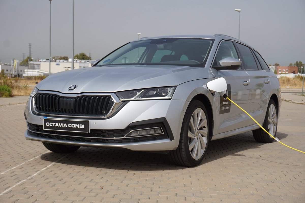 Škoda AMS Conde tweet media