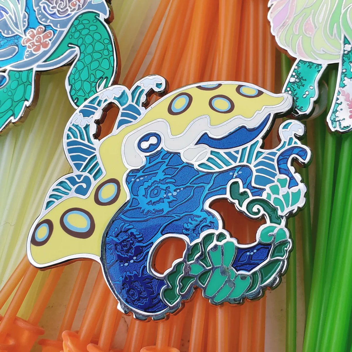 Wild_Advent's tweet photo. Final day to back Wild Advent Summer Solstice enamel pins! A total of 9 amazing designs, all unlocked. 

Octopus @studiobliz 
Tiger @saiyre_art 
Otter @cloverpuffart 
Turtle  @mamathzilla https://t.co/50VDjBuJFt
