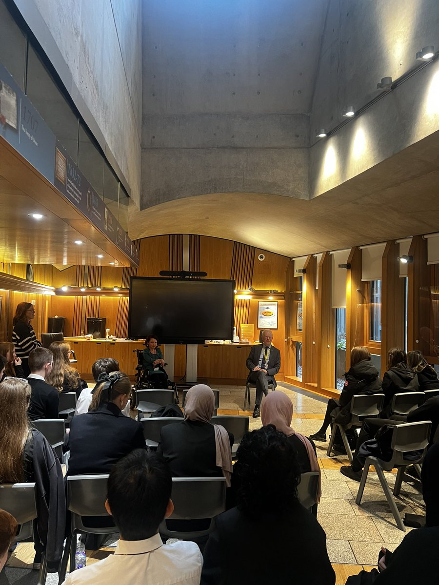 Miss Shevlin tweet media