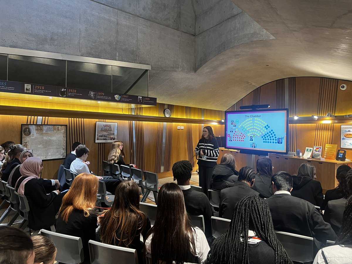 Miss Shevlin tweet media