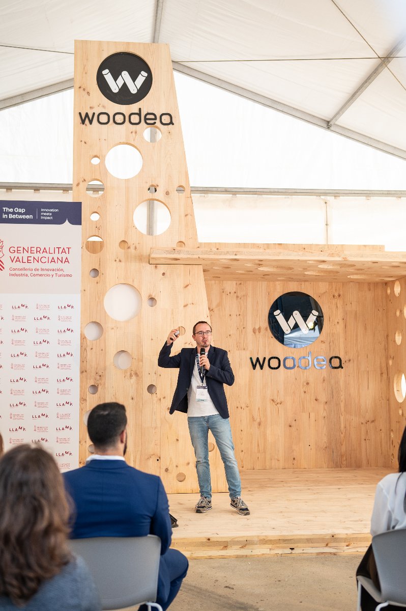 socialnest_org's tweet photo. Thank you all so much!🙌

With over 1000 participants, the first edition of #TheGIB has highlighted the incredible potential of collaboration between startups, corporations, investors, governments, and civil society to create solutions with a positive #impact https://t.co/LdVHPa5DHk