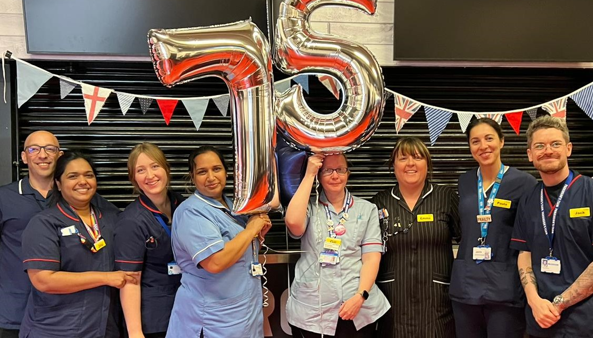 Join our showcase and AGM on Thurs 9 Nov as we celebrate 75 years of the #NHS ⭐

Learn about West Herts’ dedicated teams and see the latest images of our new hospital design using virtual reality goggles.
 
We’d love to see you there! 💙

More info ⬇️
bit.ly/WHTHShowcaseAn…