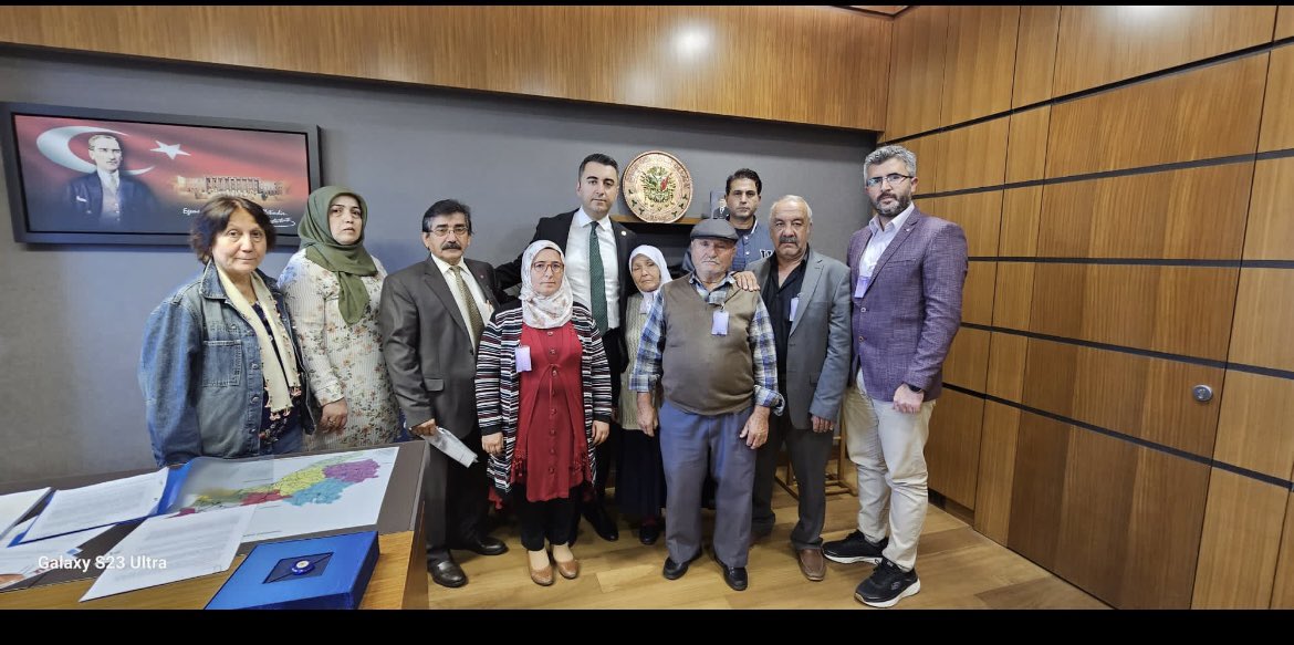 <a href="/cem_avs/">Cem Avşar</a> Vatandaş Yüksek Katlı Yapılar
Yapmadı.Yaptığı Az Katlı Yapılardır
Deprem Direncine Dayanıklı
Olduğu #Deprem de görüldü

Depreme Hazırlık Olarak;
Ruhsatsız-Ruhsat Eklerine aykırı
Yapılar
#YüzüncüYıldaYapıKayıt 
Altına Alınsın