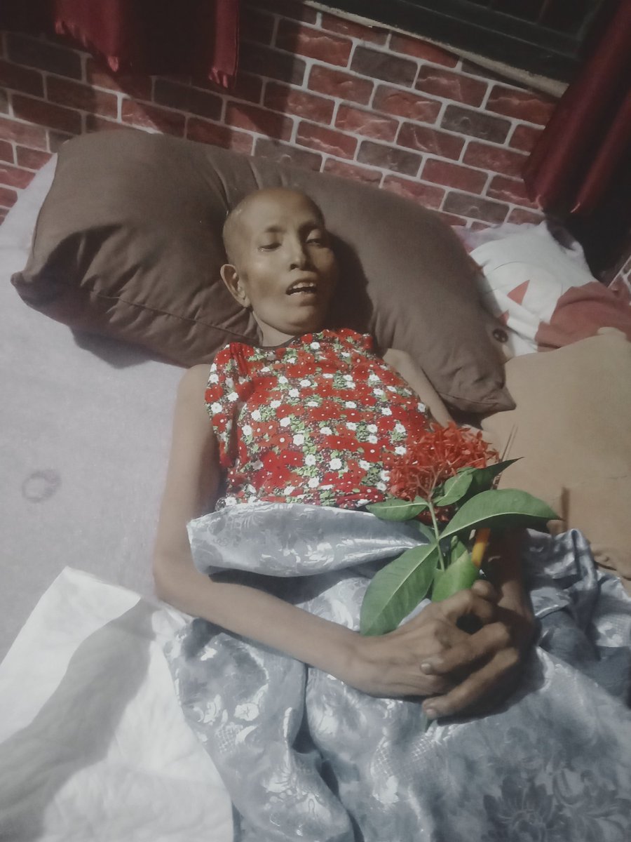 pim_pim68's tweet image. ไหนว่าแม่ว่าจะรอพิมมี แฟนก่อน รอให้พิมเจอคนที่ดี คนค่อยจะมาดูแล คนที่รักพิมจริง ไง