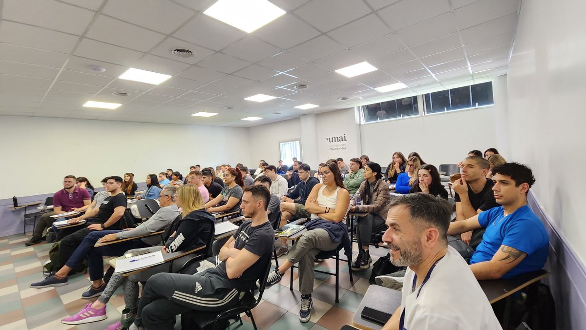 Today I had the honor to be lecturing in La Universiad Maimónides in Buenos Aires for colleagues and students, hosted by <a href="/OscarRonzio/">Oscar Ronzio</a> #worldphysiotherapy, #globalpt