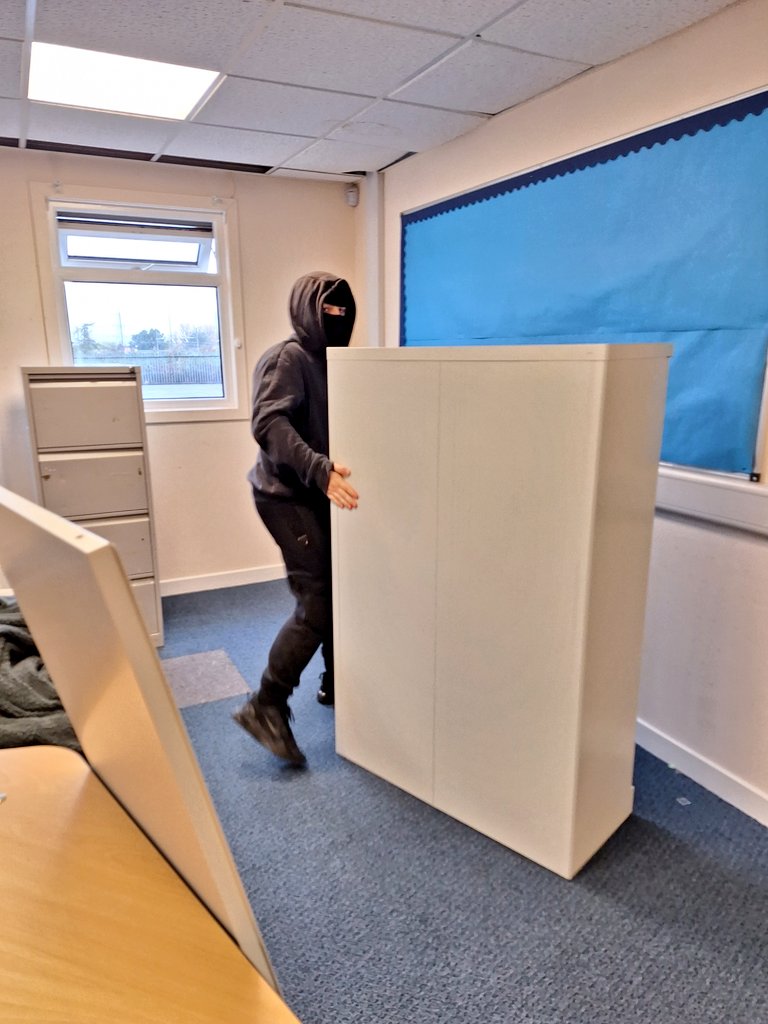 MrsEdwards_IWBS's tweet image. These boys showed fantastic initiative and collaborative working when they decided to tidy and rearrange their classroom. "Heavy work" like this is also a brilliant way to support regulation of the nervous system. The boys had a real sense of pride afterwards. #watchusgrow