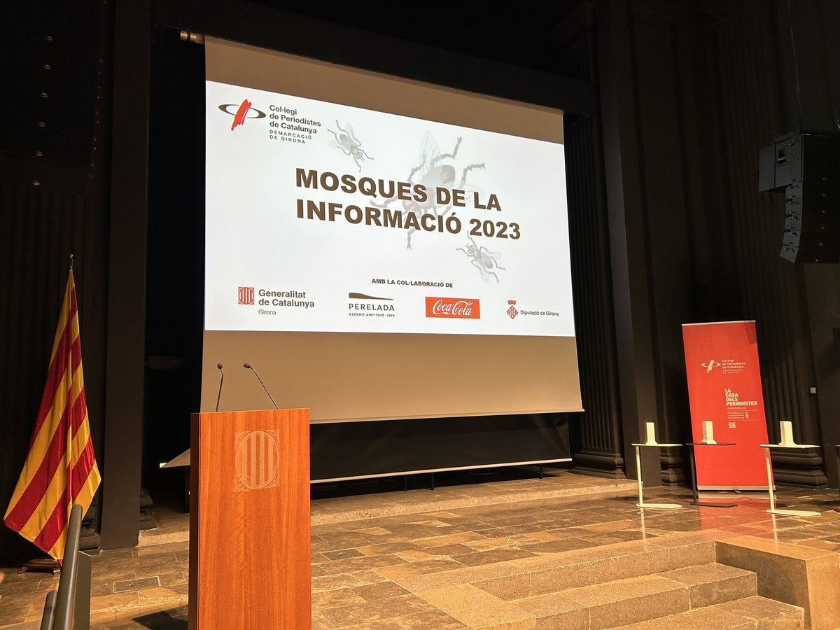GemmaGeis's tweet photo. Nit de referència al món del periodisme i la comunicació gironina #Mosques2023 @periodistes_cat
Felicitats a tots els premiats i premiades #MoscaSN 🪰#CPCGirona https://t.co/B1VXioz4HE