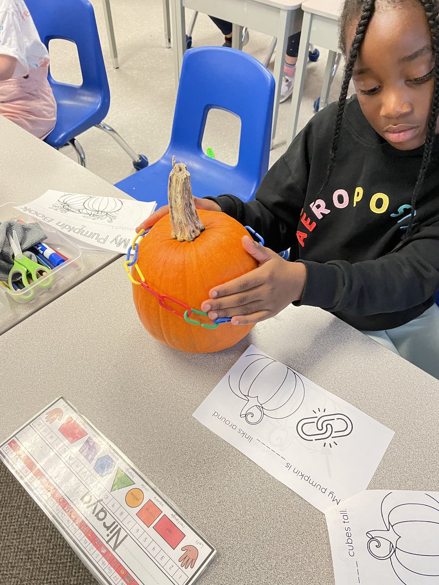 The grade 1s used their pumpkins they picked from our Pumpkin Patch to learn about math and measurement.