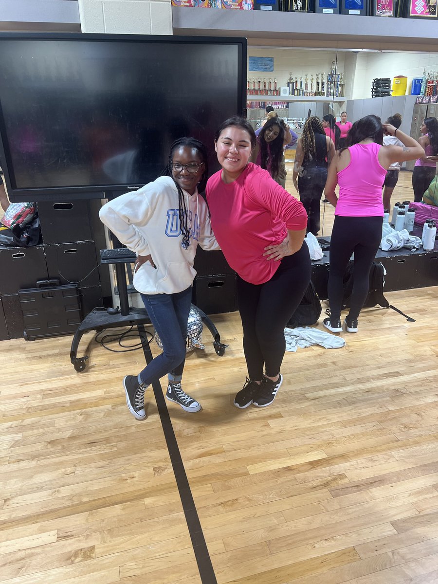 Eisenhower HS Dance Program tweet media