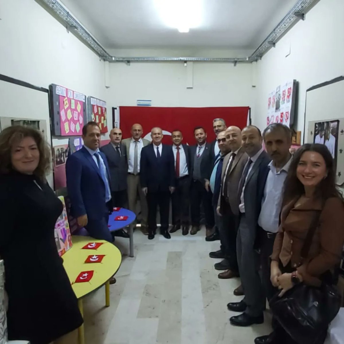 Cumhuriyetimizin yüzüncü yılında Cumhuriyet Sokağımızın açılışını gerçekleştirdik.<a href="/albegul/">Bekir Dincsoy</a> @meseaalp <a href="/sinopilmem/">Sinop Milli Eğitim Müdürlüğü</a> <a href="/ayleyay/">Leyla ARSLAN</a> <a href="/mutluozturk368/">Mutlu ÖZTÜRK</a>