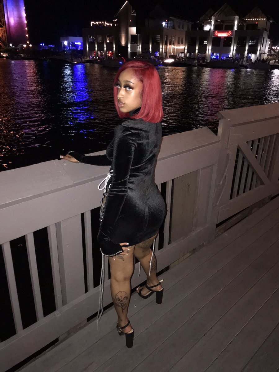 Cemonae2's tweet image. Y’all know the vibes 🎊💕 #explore #ExploreMore #Trending #viral 🥶