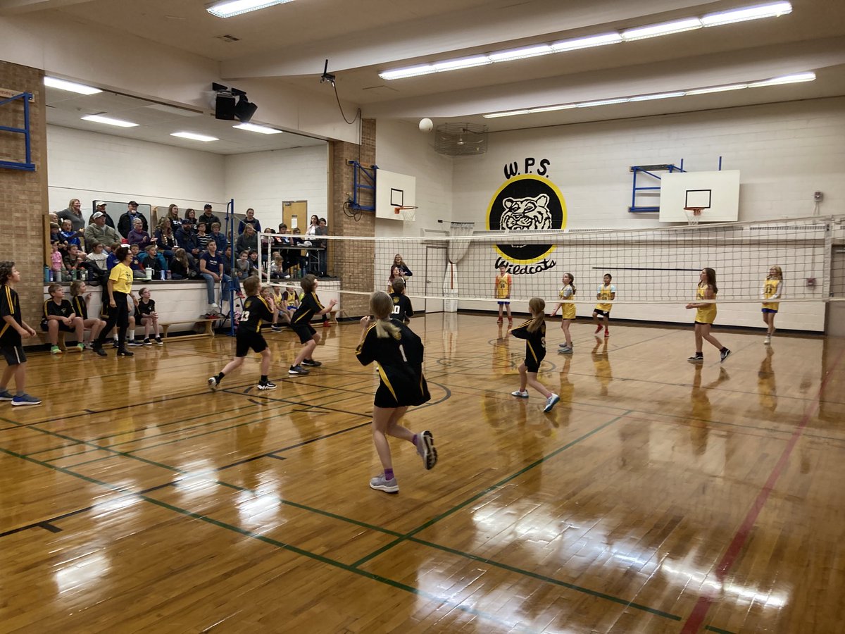 Full house for our mini volleyball tournament today. Go players go!