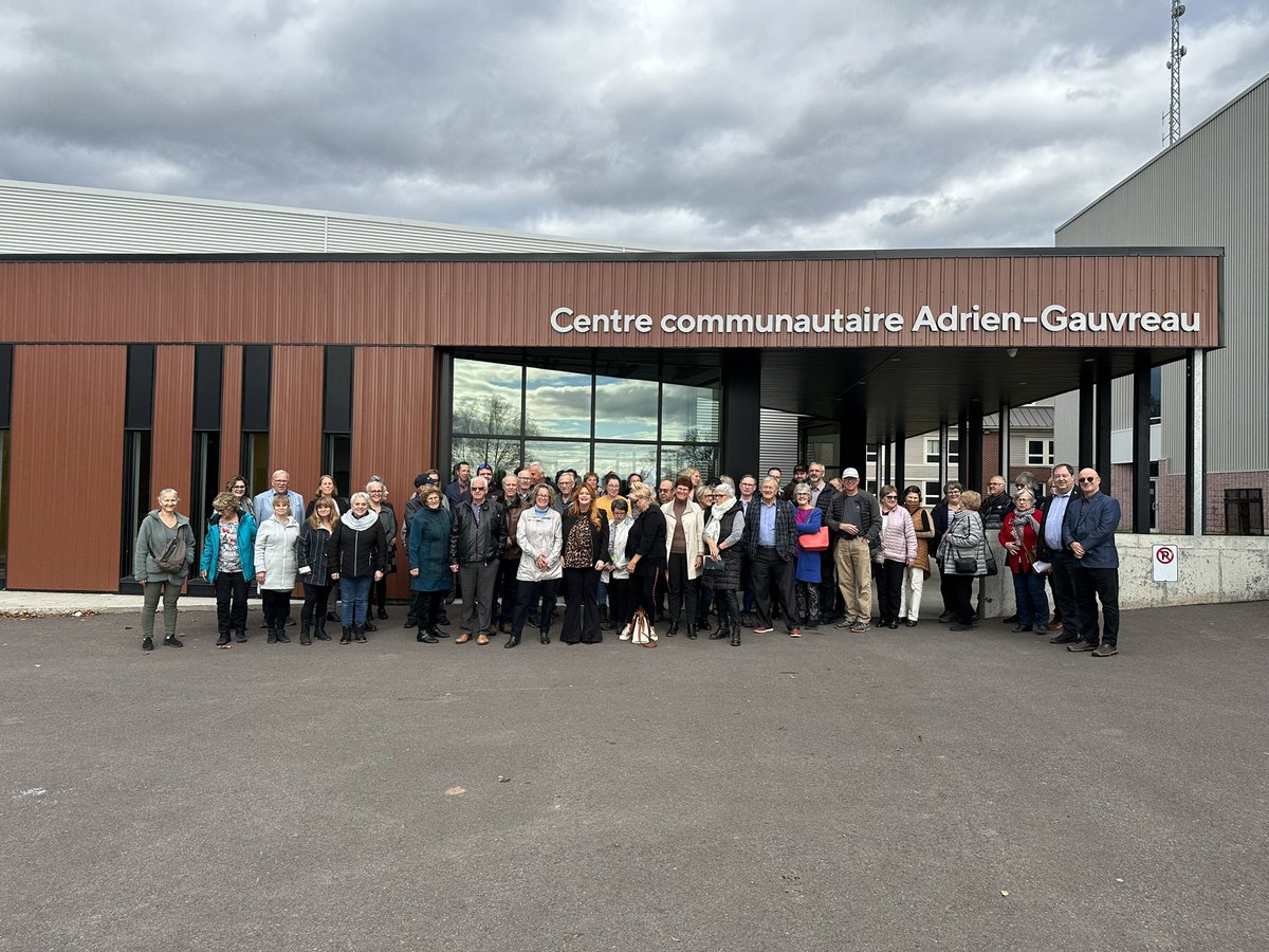 CBlouin_Deputee's tweet photo. Gens de Bonaventure, vous êtes incroyables! 

Plus de 205 personnes en pm un jour de semaine… 

Merci pour cette mobilisation qui me rend fière d’avoir insisté pour la tenue d’une consultation publique sur le redécoupage électoral dans Bonaventure! 

#polqc
#electionqc https://t.co/sLrhiBxr80