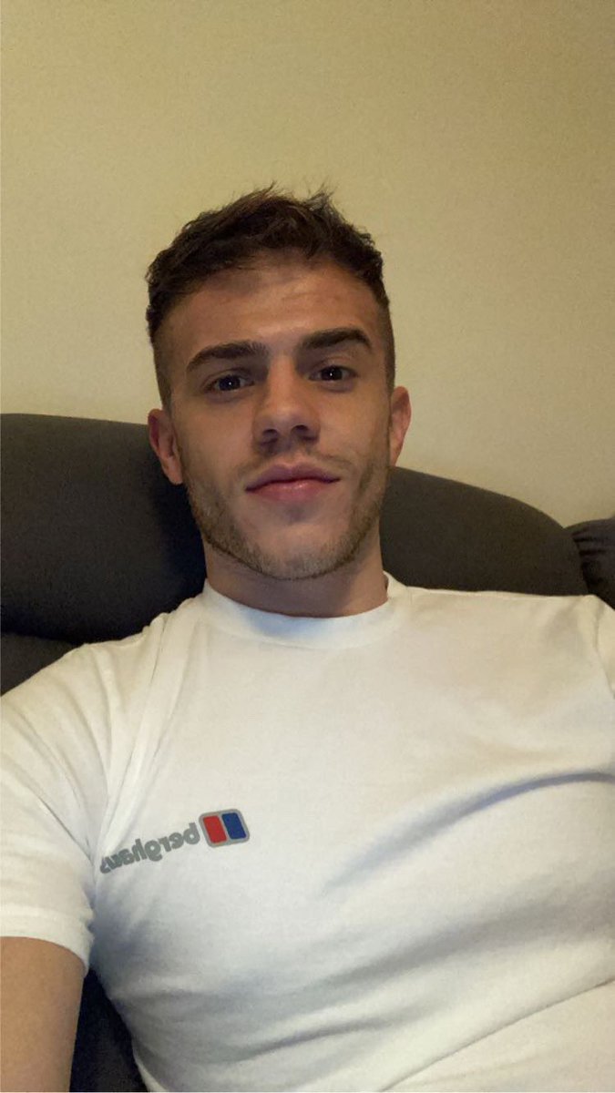 RT if I can spit in your mouth 💦