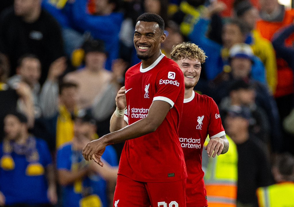 Anfield Edition | æ tweet media