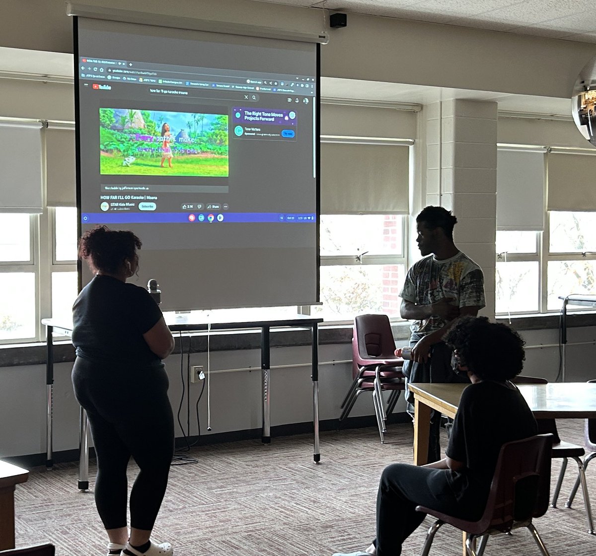 Seneca HS Library tweet media