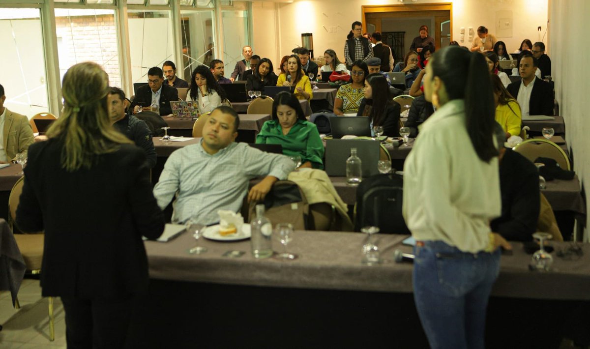 RenovacionCo's tweet photo. ¡Importante evento en marcha! 📆 Del 25 al 27 de octubre, la ART en alianza con el programa #ColombiaTransforma de @USAID_Colombia realiza un evento sobre FINANCIAMIENTO PDET PARA LA TRANSFORMACIÓN TERRITORIAL Y LA PAZ TOTAL.
Contamos con la participación del Subdirector de Financiamiento y su equipo. 🤝 #PDET #TransformaciónTerritorial #PazTotal