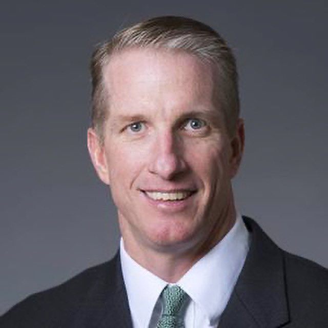 Dartmouth Dining would like to officially congratulate Sammy McCorkle for being named head coach of <a href="/DartmouthFTBL/">Dartmouth Football</a> 🏈

We’re so happy for you Sammy!!!

#Dartmouth #Football