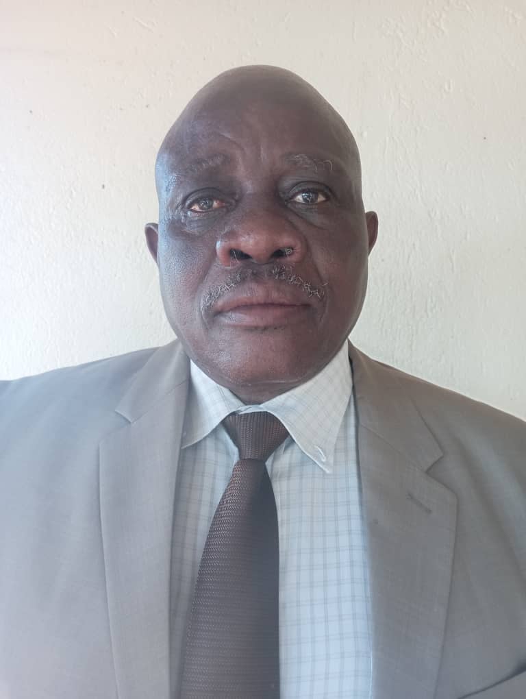 Today is my Father's birthday, 
The man is such a pillar,
Ulidwala.
I have so many stories, 
But today all I will say is,
I was blessed with a loving father,
A father who deemed his children worthy of love, respect and care from day 1.
He is the reason I have a voice,
Because he