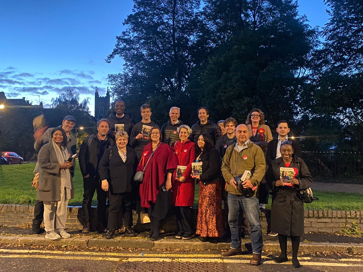 Islington South, Finsbury & De Beauvoir Labour (@islingtonsouth) on Twitter photo A joint Islington/Hackney crew campaigning in De Beauvoir this evening for a Labour mayor of Hackney - with <a href="/EmilyThornberry/">Emily Thornberry</a>, <a href="/Meg_HillierMP/">Meg Hillier</a> and <a href="/carowoodley/">Caroline Woodley</a> #carolineformayor #Labourdoorstep A joint Islington/Hackney crew campaigning in De Beauvoir this evening for a Labour mayor of Hackney - with <a href="/EmilyThornberry/">Emily Thornberry</a>, <a href="/Meg_HillierMP/">Meg Hillier</a> and <a href="/carowoodley/">Caroline Woodley</a> #carolineformayor #Labourdoorstep