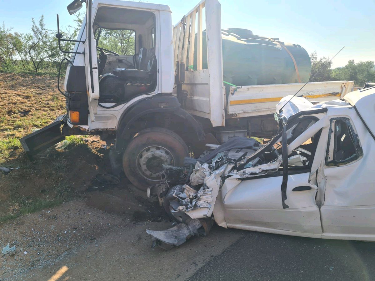 EMER_G_MED's tweet image. MPUMALANGA | NELSPRUIT

Our Nelspruit operations team has been busy attending to a multitude of serious motor vehicle collisions accross their greater footprint.

Remarkably no fatalities have been reported.

Emer-G-Med
#whensecondscount