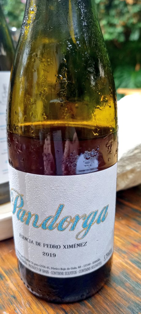 Cada vez más pequeña la botella, señor Ibáñez <a href="/albarizatorio/">Ramiro Ibáñez</a> 😡(y más espectacular. Menuda tensión, casi masticable)