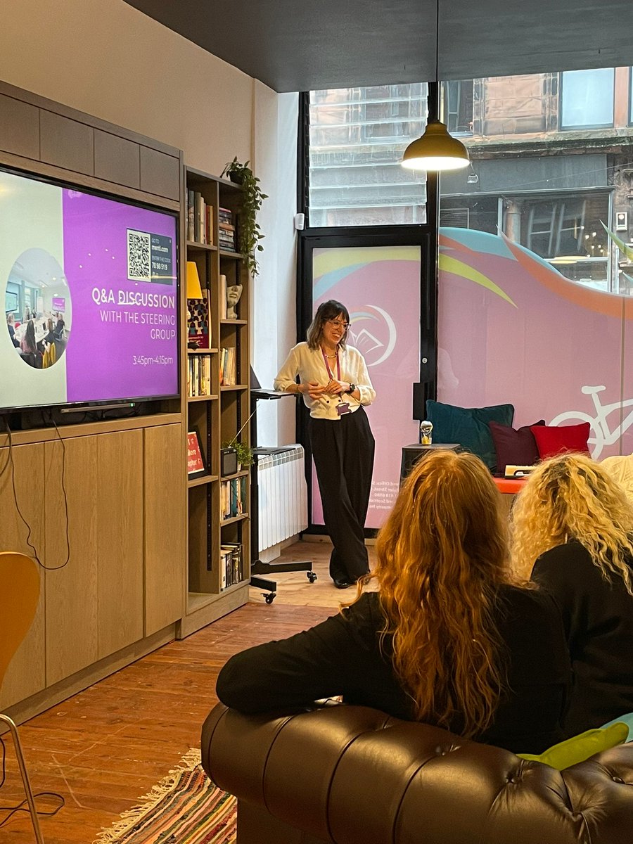 SimonCommScot's tweet photo. “You know how to see everybody individually and treat everyone individually, you listen and you give us our own voice”

A Digital Approach to Harm Reduction isn't only about connecting women digitally, but building relationships and connections to ensure women feel heard #ADAHR23 https://t.co/EvWJWQxNRa