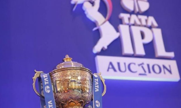 FantasyCric1's tweet photo. IPL 2024 auction latest updates

- Each team will have a 100cr purse, increased by 5cr.
- Dubai will host the event.
- Auction will take place on 19th December.
- Cummins, Head, Woakes, Hales, Coetzee and Billings to participate.

#ENGvsSL #Ind #RohitSharma𓃵 #INDvsENG https://t.co/raKb4GGD4w