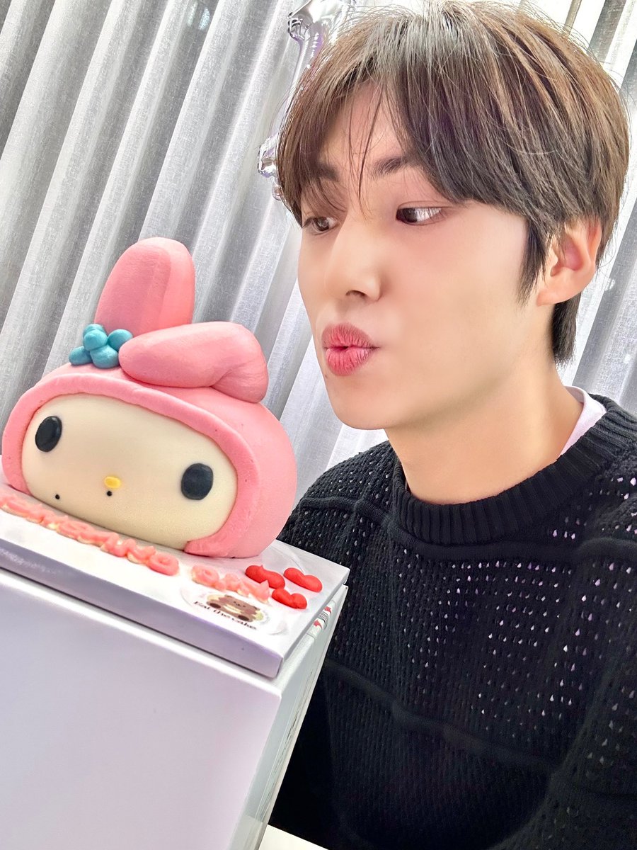 YOUNITE (@younite_twt) on Twitter photo 