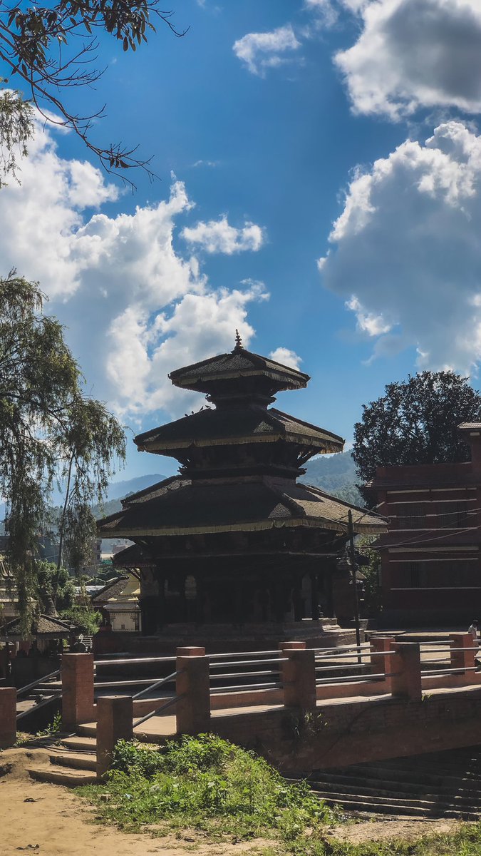 upSid_'s tweet photo. Under bright blue sky! 
.
#nature #historic #sky #blue
#temple #travel #clouds 
#green #valley #hills https://t.co/IPv5fmCcIF