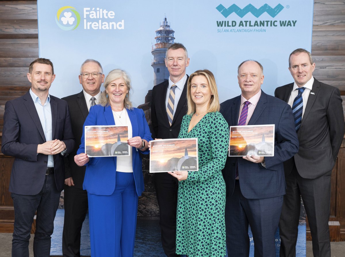 Failte_Ireland's tweet photo. Fáilte Ireland has today launched a new West Cork and Kenmare Destination and Experience Development Plan (DEDP). This 5-year plan aims to significantly increase the region’s domestic and international appeal, and grow the visitor economy to create sustainable, high-quality jobs in the tourism sector that will support and strengthen local communities.  https://t.co/2VCAHarvDN