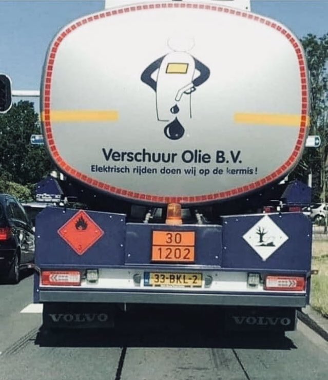 Alsof iemand die vervuilde rommel van de #Avia voor z'n plezier in z'n auto zou willen gooien 🤣🤣🤣