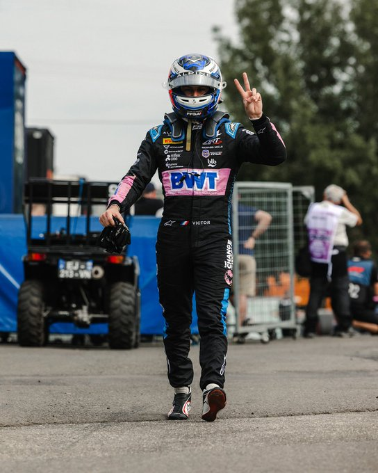 VicMartinsInf's tweet photo. 🔴 Victor Martins a la 7e meilleur communauté sur Twitter/X en F2 cette année en terme d'abonné 📊

1 - 🇧🇷 Fittipaldi 89,6k
2 - 🇫🇷 Pourchaire 84,6k
3 - 🇲🇨 Leclerc 57,8k
4 - 🇺🇸 Correa 41k
5 - 🇬🇧  Bearman 33,8k
6 - 🇮🇳 Daruvala 26,1k
7 - 🇫🇷 Martins 22,5k
8 - 🇦🇺 Doohan 19,7k

#F2 https://t.co/E05vDlLyWf
