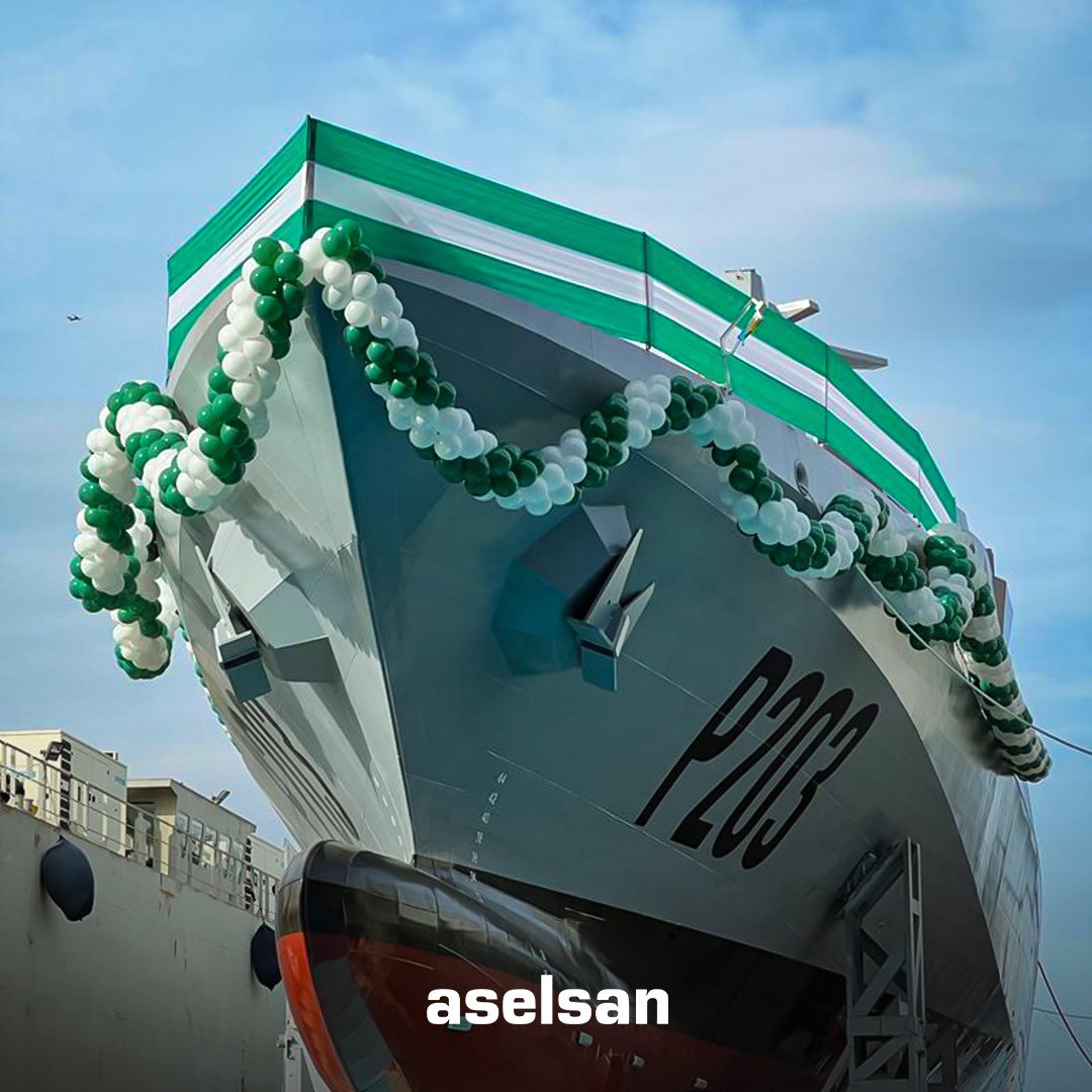Denize indirme töreni gerçekleşen Nijerya 🇳🇬 Deniz Kuvvetlerine ait Açık Deniz Karakol Gemisi, ASELSAN 30 mm MUHAFIZ ve 12.7 mm STAMP sistemleriyle donatılacak. DEARSAN Tersanesi tarafından inşa edilen gemilerde kullanılacak sistemlerimiz, Nijerya Donanmasına yüksek bir etkinlik…