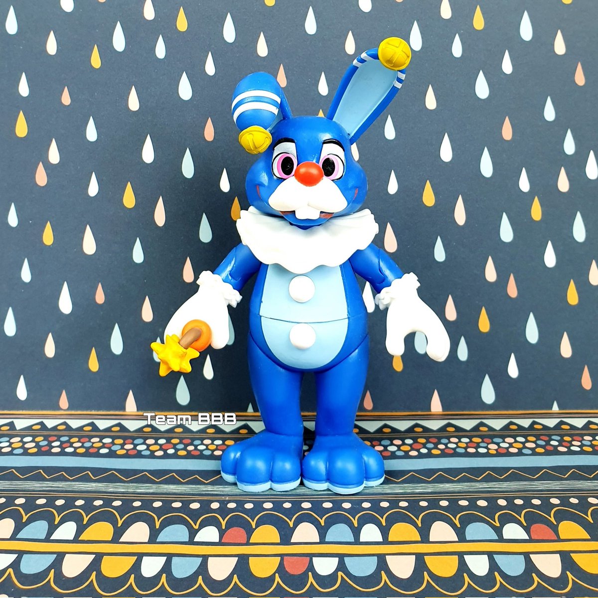 TeamBBB123's tweet photo. Who is seeing the FNAF movie this weekend? 😁
#FNAF #fnafmovie #fnaffunko #fnaf #fnafbonnie #fnaffilm #fnaftoys #fnaffigures #fnafsecuritybreach #fnafcircus #toyphoto #toyphotography @FunkoEurope @OriginalFunko @FNAFMovie https://t.co/NBnRvq6GzB