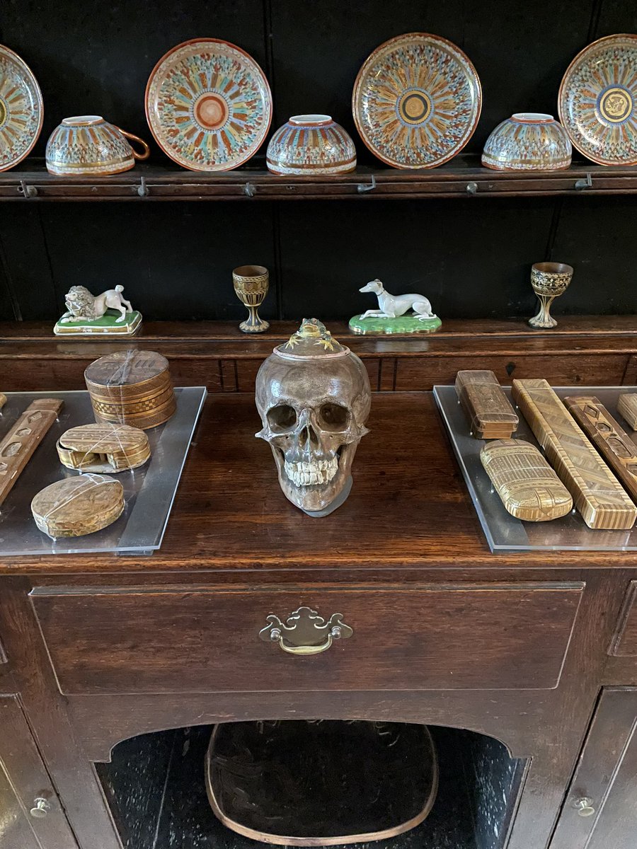 sarah_slthomas's tweet photo. My visit to Agatha Christie’s holiday home at Greenway in Devon felt like stepping into the world of a murder mystery novel, made all the more atmospheric by the incessant rain outside! https://t.co/rF7WHELLIj