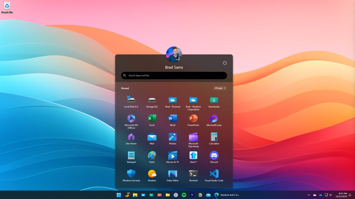 Stardock's tweet photo. Introducing Start11 v2: With three brand new menu Styles for #Windows10 and #Windows11, the ability to pin files and folders to your taskbar, fast access to folder contents with folder menus, new enterprise features, and a lot more - the Industry’s most advanced Start menu just got a big upgrade, get the release preview now: https://t.co/E4XB9KRPfO

Learn more: https://t.co/PTw548oqPL
