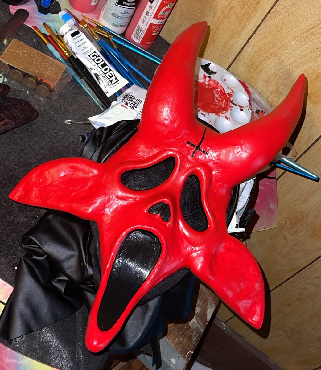 @OmegaBlackArt inspired devil ghost face mask