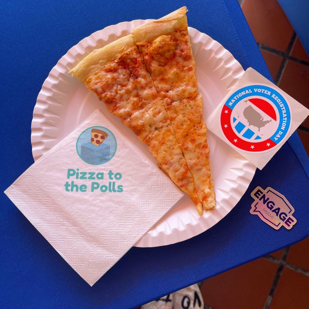 Happy #VoteEarlyDay! We’ve been on the move spreading pizza love to 52 events, feeding 6k people with partners like @engagemia, @ncaatogether, @detroit_action, and Lit Wisconsin. Today let’s rally our communities to #voteearly or get #voteready!