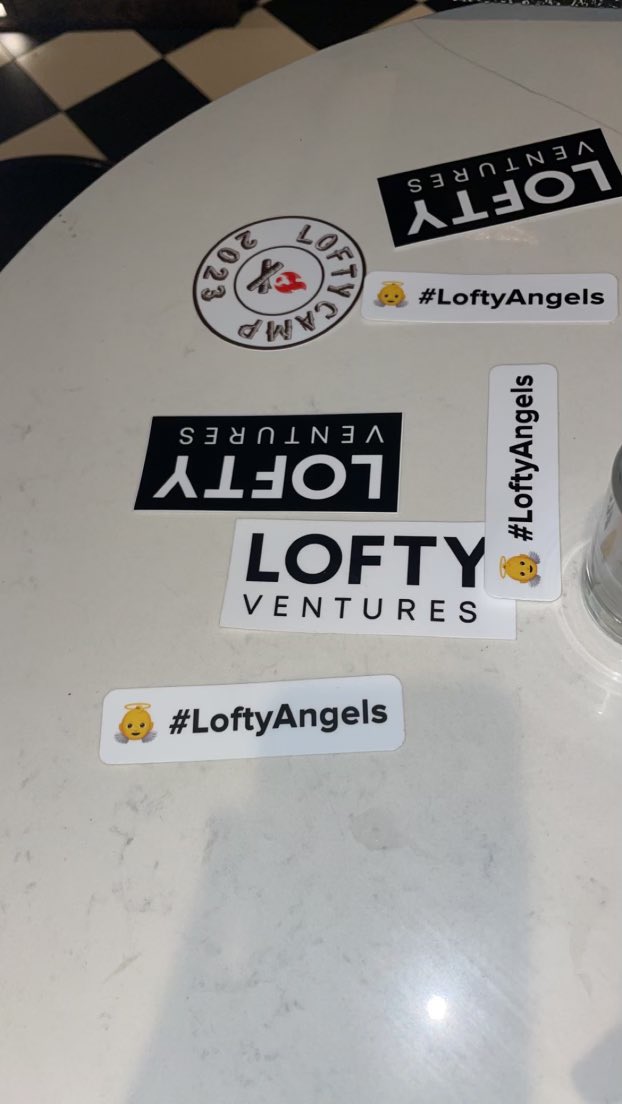 Lauren Tierney tweet media