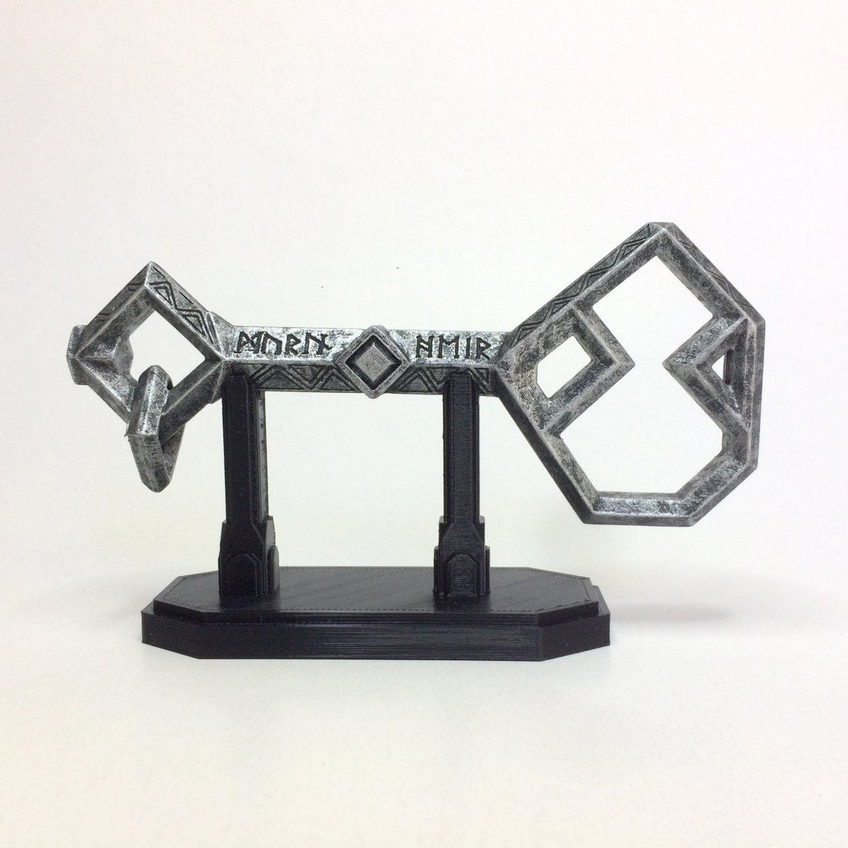 💥 #SORTEO de la llave de Erebor impresa en 3D durante el directo de hoy, mientras seguimos jugando #ReturntoMoria 

👉 LIKE+RT para participar, seleccionamos ganador a las 22:00 de HOY (península).

👀 En 10 minutos estamos por twitch.tv/norrisplay