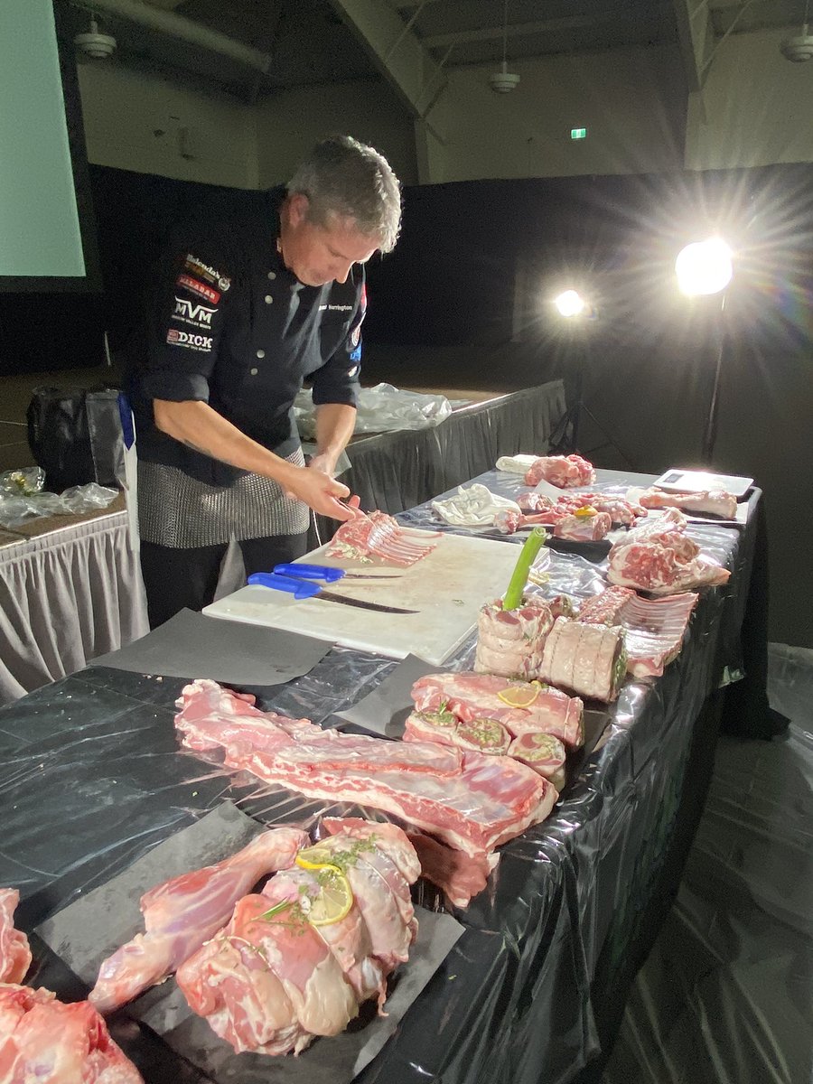 Brent Herrington, Herrington’s Quality Butchers, processed a lamb into traditional and valued added cuts in under an hour @OntarioSheep’s AGM. Herrington was Ontario’s Finest Butcher in 2019 and is heading to Paris in 2025 as part of Team Canada.