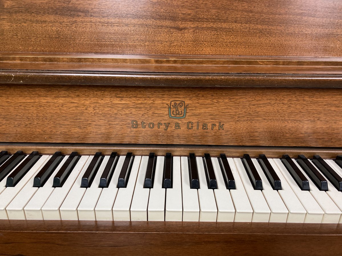 Tulsa Boys' Home was given a piano earlier this year that needs to be tuned. We would be happy if you or someone you know could give your talents to tune this lovely instrument. If able to assist, please reach out to Natalie Taylor at ntaylor@tbhinc.org. Thank you!