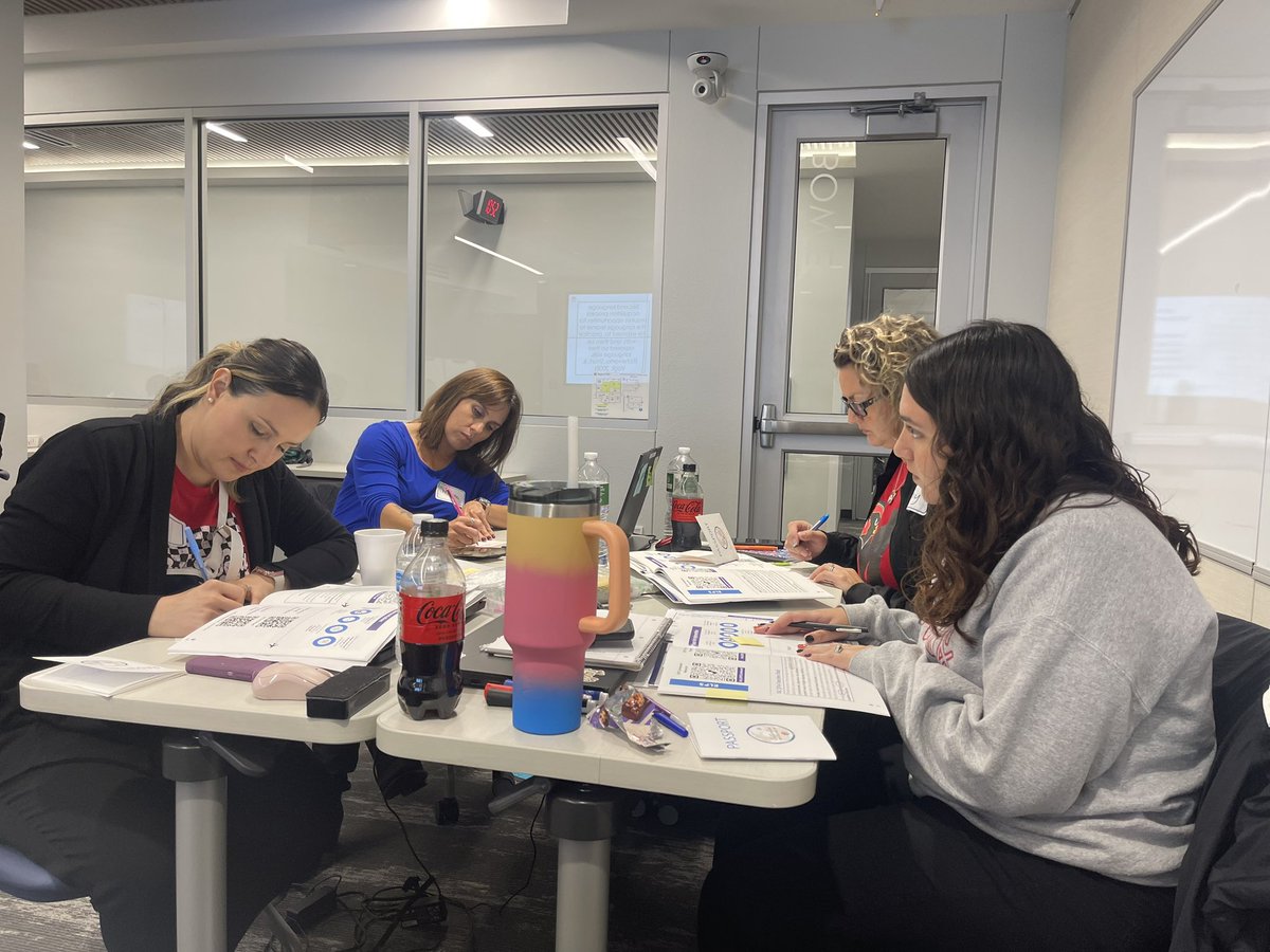 Faby__Vidal's tweet photo. Taking off for day two of Destination ESL! πβοΈ Today, our incredible teachers are soaring even higher as we dive deeper into language objectives and accommodations. ππΊοΈ Let's empower our students with language skills that will take them to new heights!#EBs #DestinationESL https://t.co/Vmq3p852BY