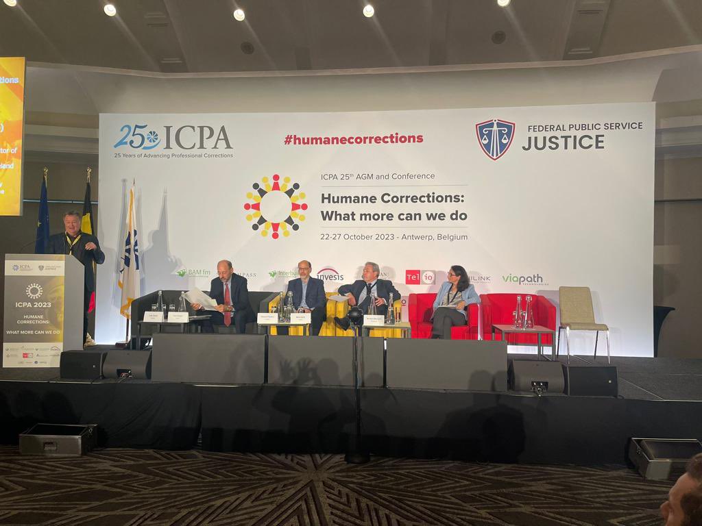 Blackhall99's tweet photo. Very pleased to be able to contribute to an excellent panel on independent prison oversight here at @icpaadvancing conference on #humanecorrections in #Antwerp together with Ivan Zinger, Correctional Investigator of Canada, Barbara Bernath of @apt_geneva and Prof Howard Sapers https://t.co/Tf6z1JZ3Uy