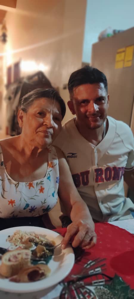 Feliz cumpleaños a mi Madre Irma Josefa Terán de Delgado mi Tiburona Mayor te Amo